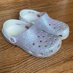 Girls Sparkle Crocs J2